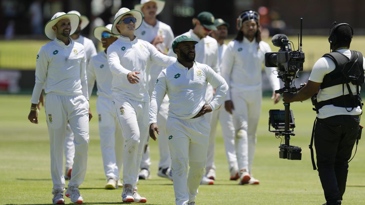 SA vs PAK, 1st Test LIVE score: Preview, squads, streaming info; Toss at 1PM