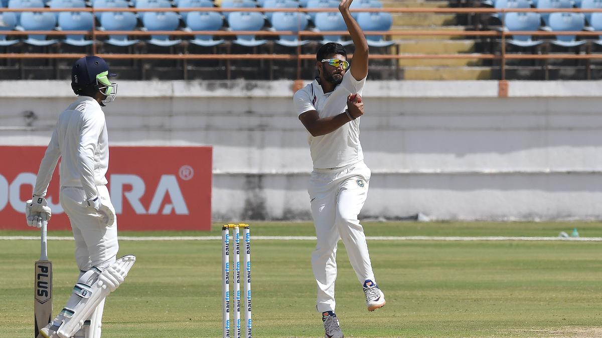 Ranji Trophy 2022-23: Saxena’s Five-wicket Haul Helps Kerala Overhaul ...