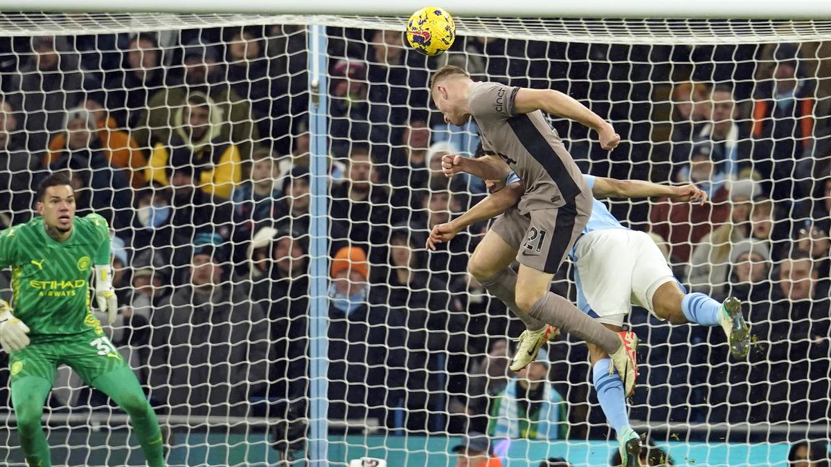 Premier League: Kulusevski earns Tottenham dramatic draw at Man City