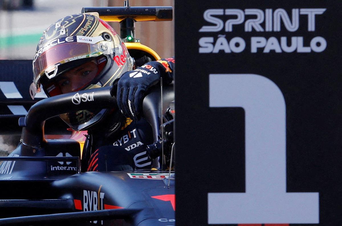 Motor racing-Verstappen wins in Sao Paulo for 17th win of the F1 season