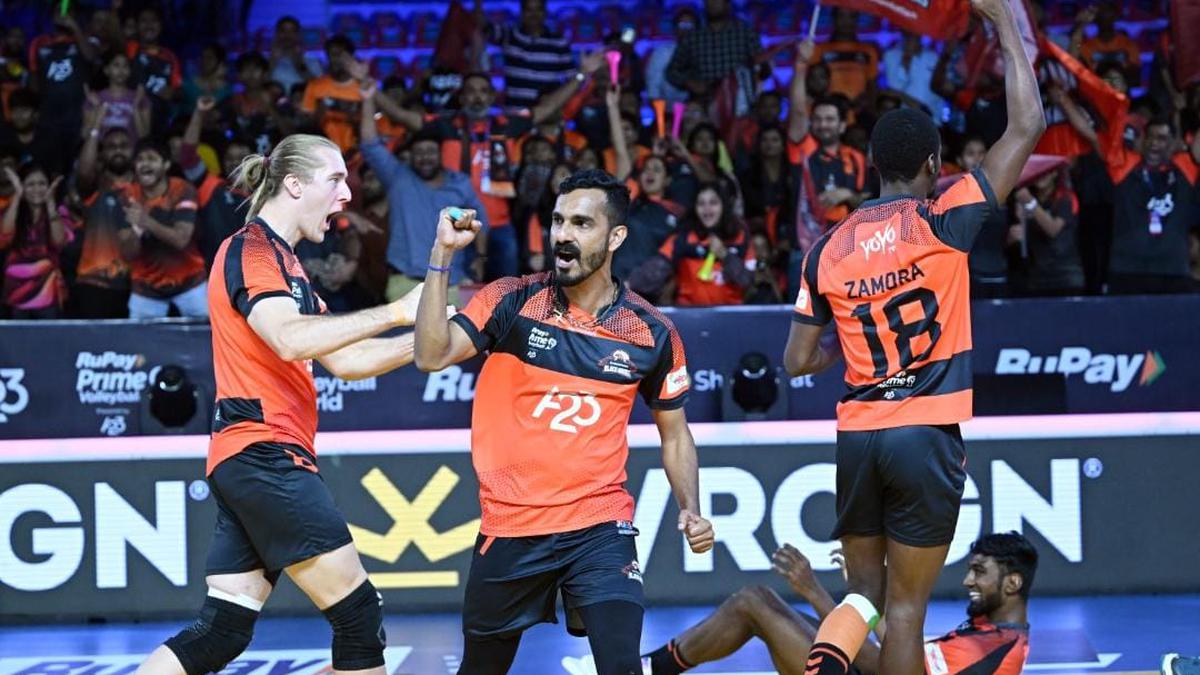 PVL 2023: Hyderabad Black Hawks steals thrilling win over Bengaluru Torpedoes