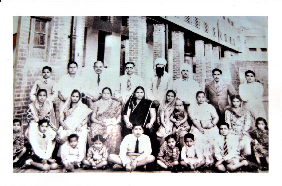 Family photo of the Anands taken in Sialkot before partition in 1947.