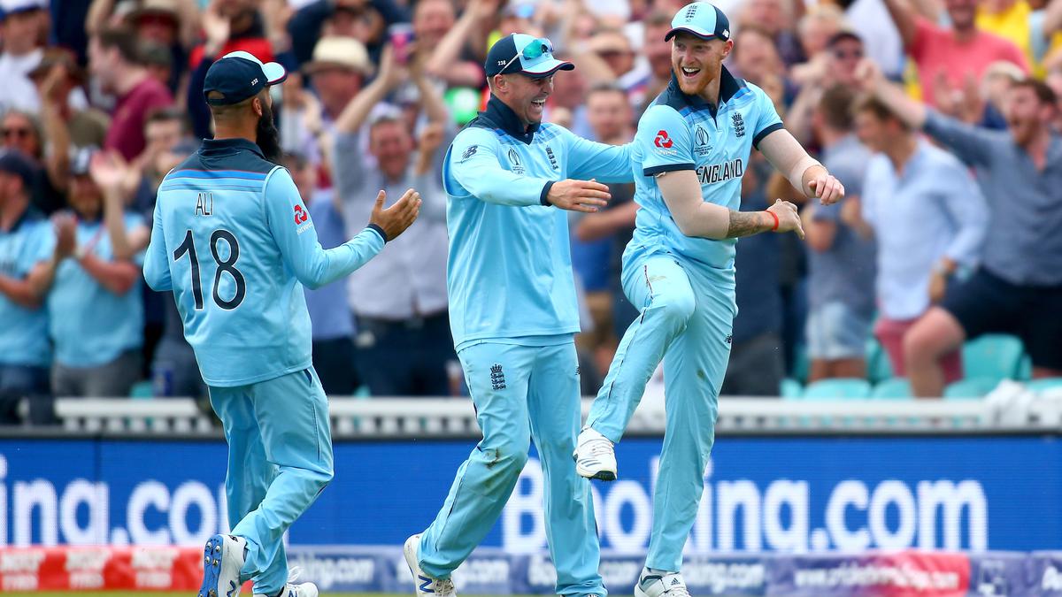 Stokes all-round show blows away South Africa in World Cup opener, England wins by 104 runs