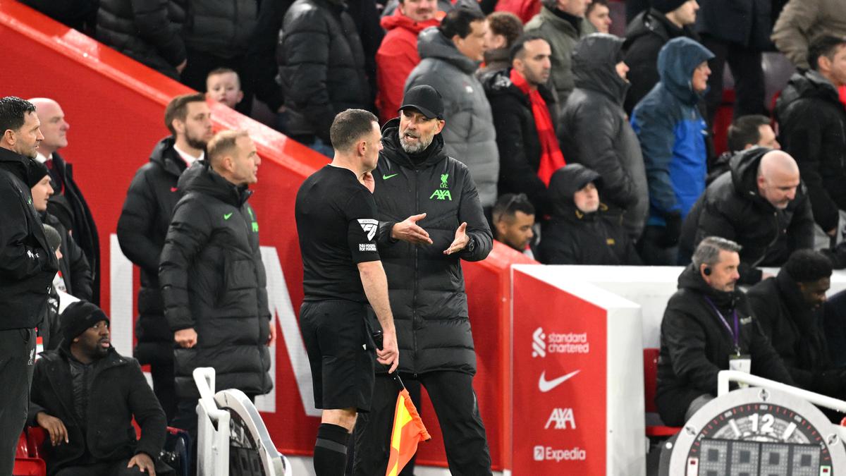 VIDEO: “What must you have for lunch if you think that’s not clear and obvious” - Klopp blasts VAR officials after draw vs Man City