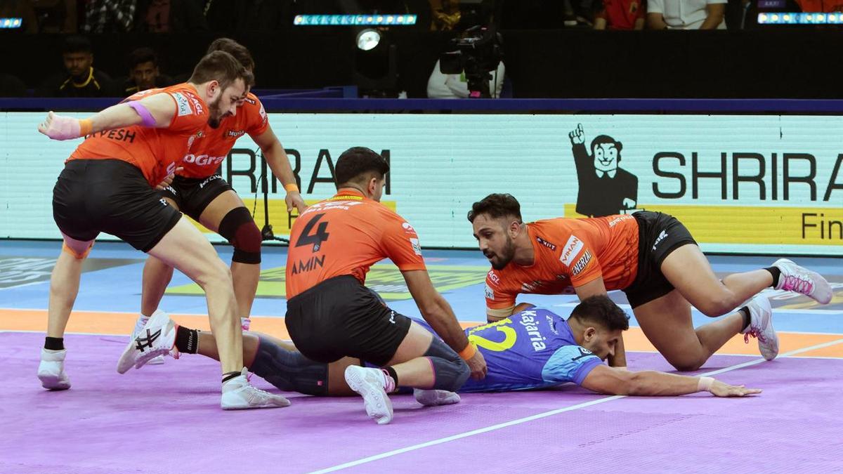 Pro Kabaddi League 11: U Mumba secures final playoffs spot in PKL, finishes fifth on points table