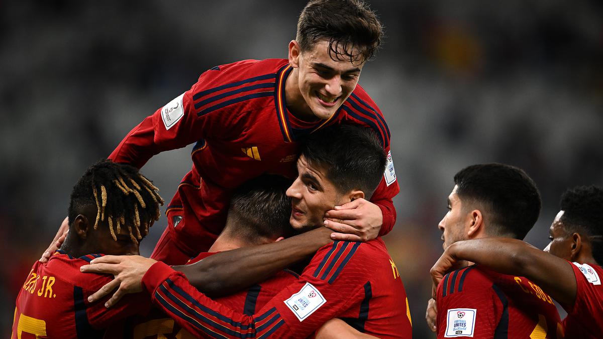 Spain 7-0 Costa Rica: Seven-Star Spain Coast Past Costa Rica