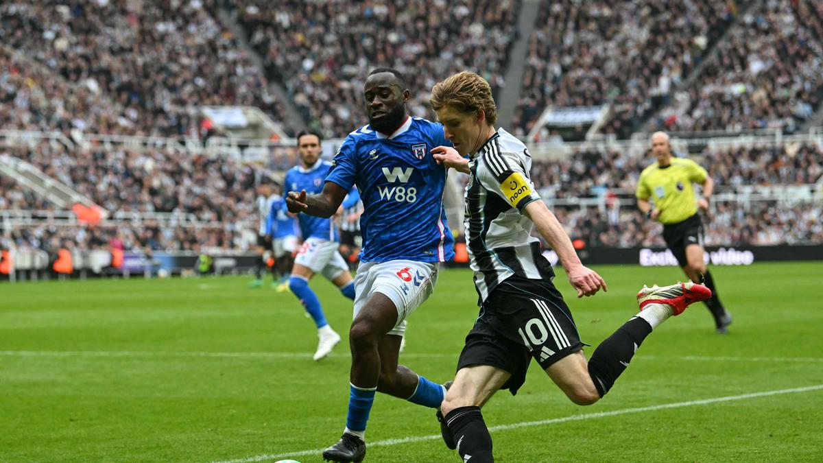 Premier League inicia investigação sobre ‘suposto abuso discriminatório’ no jogo Newcastle-Sunderland