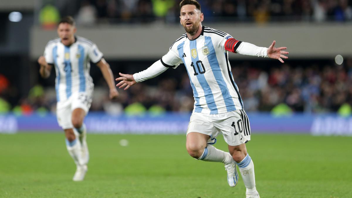 Argentina 1-0 Ecuador LIVE score, FIFA World Cup qualifiers updates Messi converts free kick as ARG takes lead; Streaming info