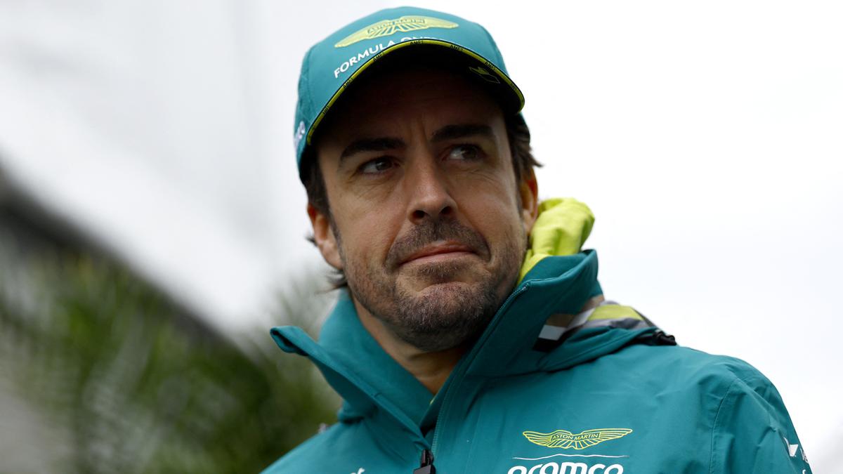 F1: I’m here to stay, says Fernando Alonso after signing new deal with Aston Martin