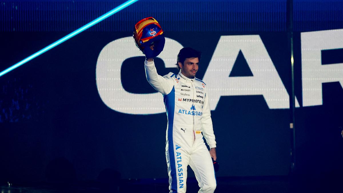 F1 2025: Carlos Sainz replaces Sebastian Vettel as director of GPDA