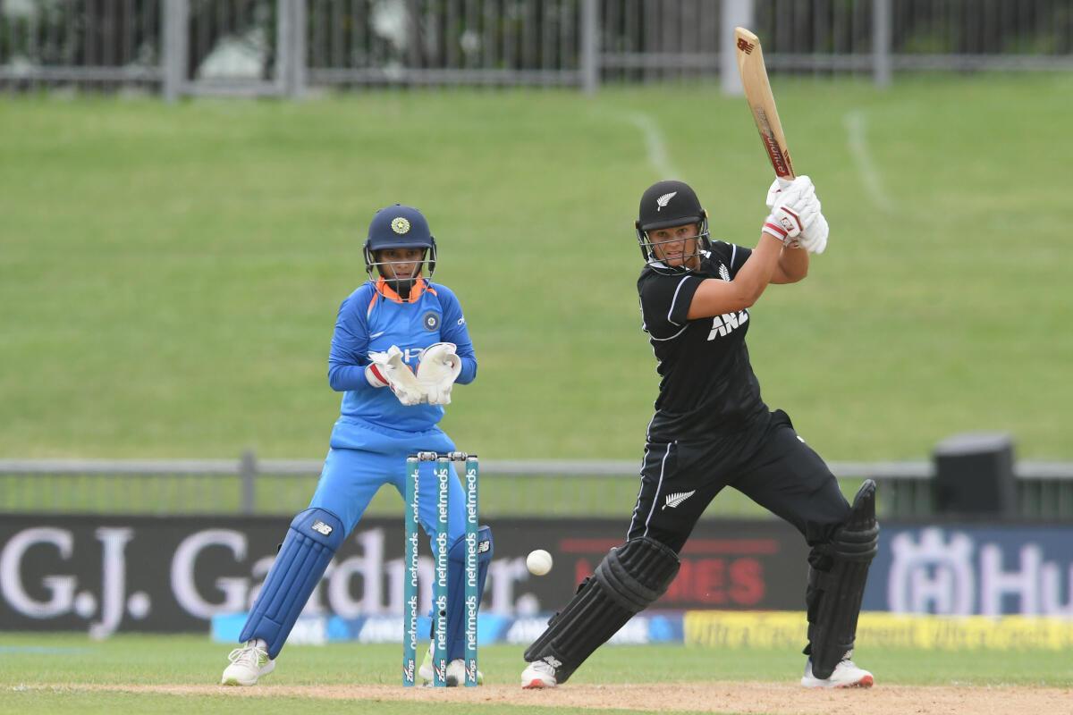 FILE PHOTO: Suzie Bates of New Zealand plays a shot. 