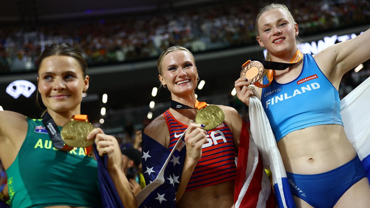 World Athletics Championships 2023: Moon, Kennedy share pole vault title