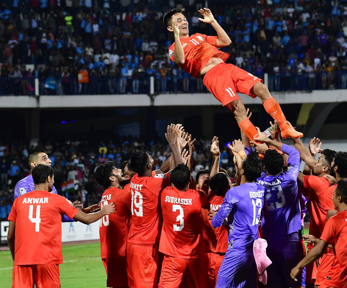 Indian football team celebrates after winning the SAFF Championship.