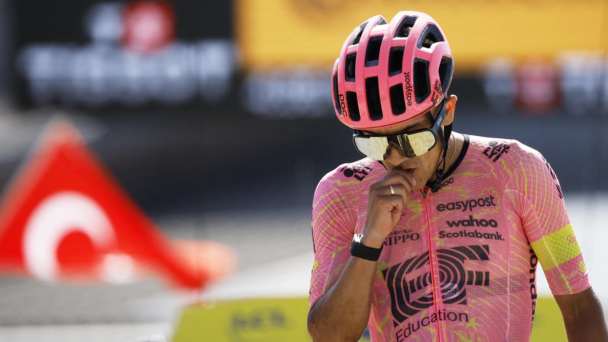 Tour de France Stage 17: Carapaz ticks off Tour win as Evenepoel edges Pogacar, Vingegaard