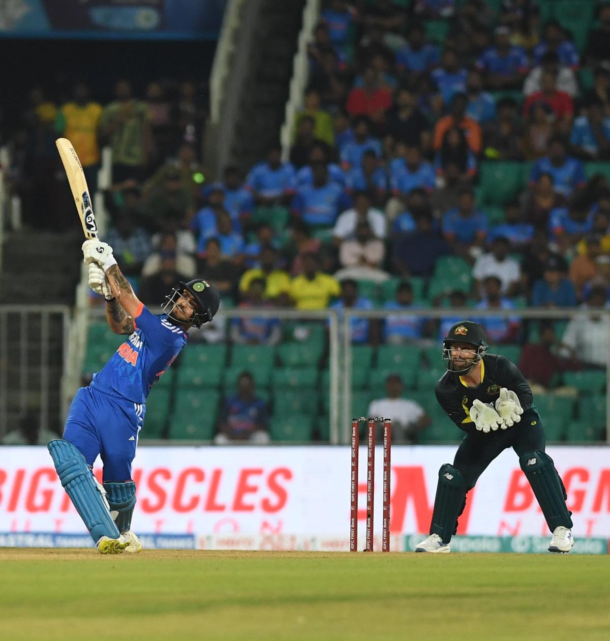 Ishan Kishan (L) jogou pela última vez pela Índia no T20Is em novembro de 2023. Ishan Kishan (L) jogou pela última vez pela Índia no T20Is em novembro de 2023.