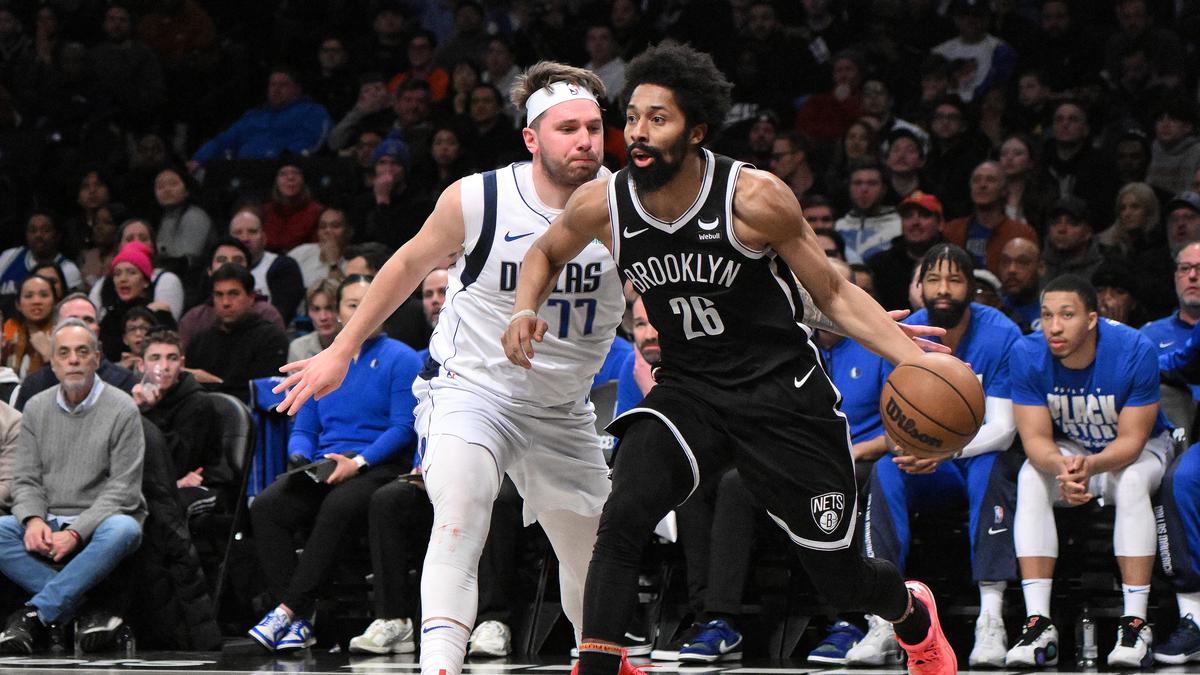 NBA: Spencer Dinwiddie signs with hometown Los Angeles Lakers after clearing waivers