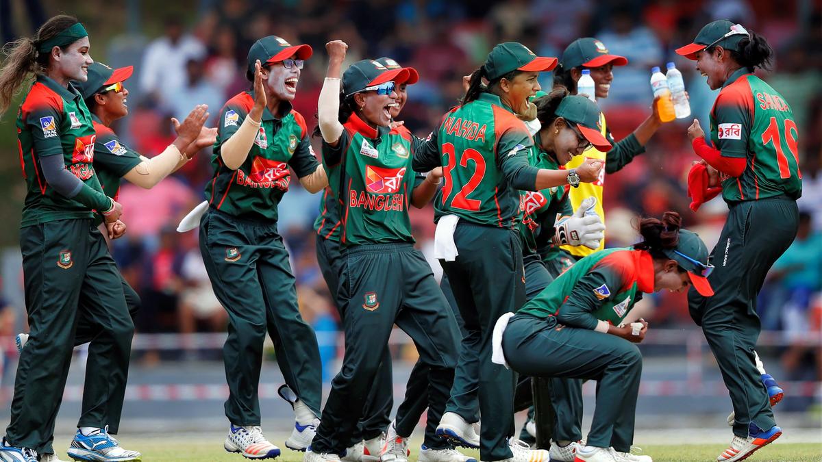 孟加拉国队 vs 马来西亚队，2024 年女子亚洲杯精彩集锦：孟加拉国队以 114 分击败马来西亚队