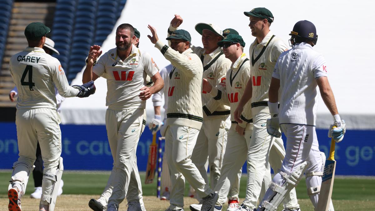 AUS vs ENG, 4th Test: Australia takes slender lead as seamers wreak havoc on Day 1 in Melbourne