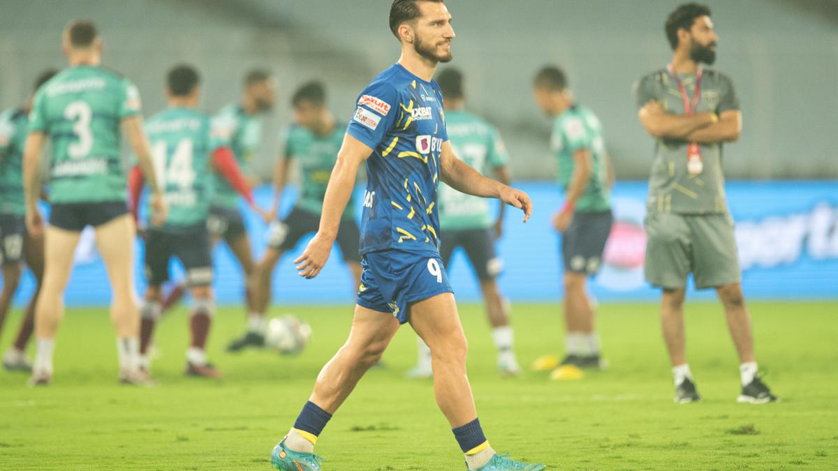 ISL 2022-23: Kerala Blasters Aiming Strong Finish Against Hyderabad In ...