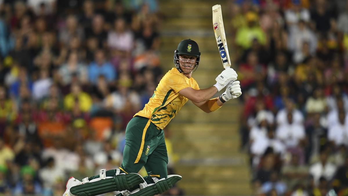 AUS vs SA Live Score, 3rd T20I: Brevis fifty powers South Africa to 172