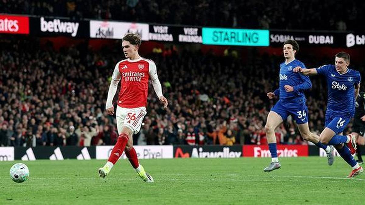 Max Daumann pronto para começar ‘regularmente’ no Arsenal: Mikel Arteta