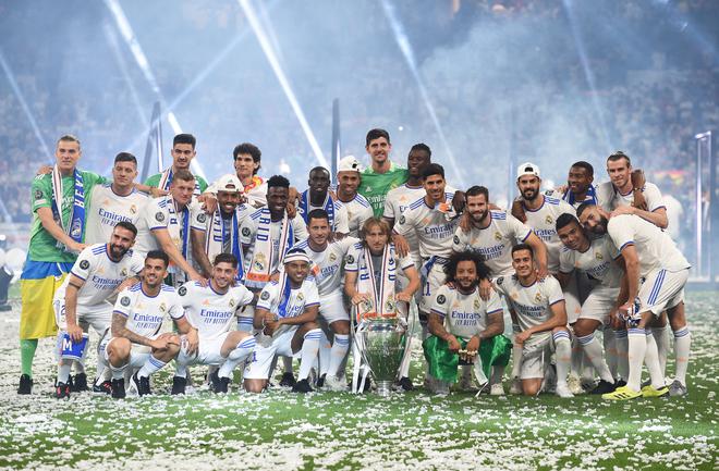 Real Madrid players celebrate after winning the UEFA Champions League final. 