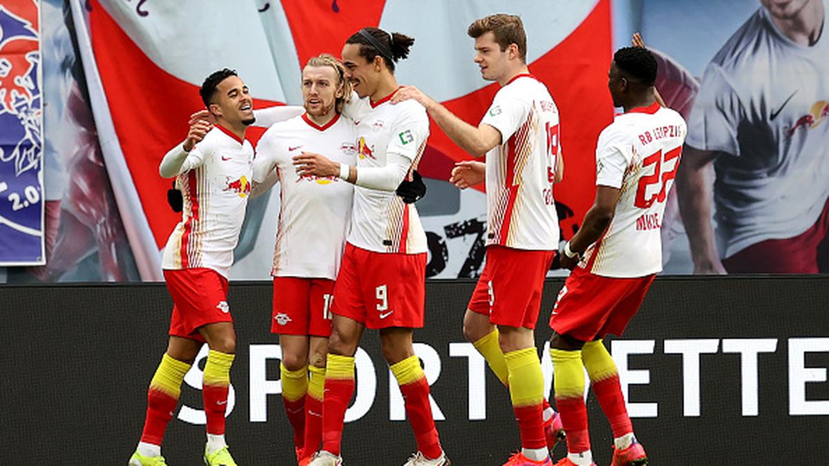 German Roundup: Leipzig held to 1-1 draw by Frankfurt in Bundesliga