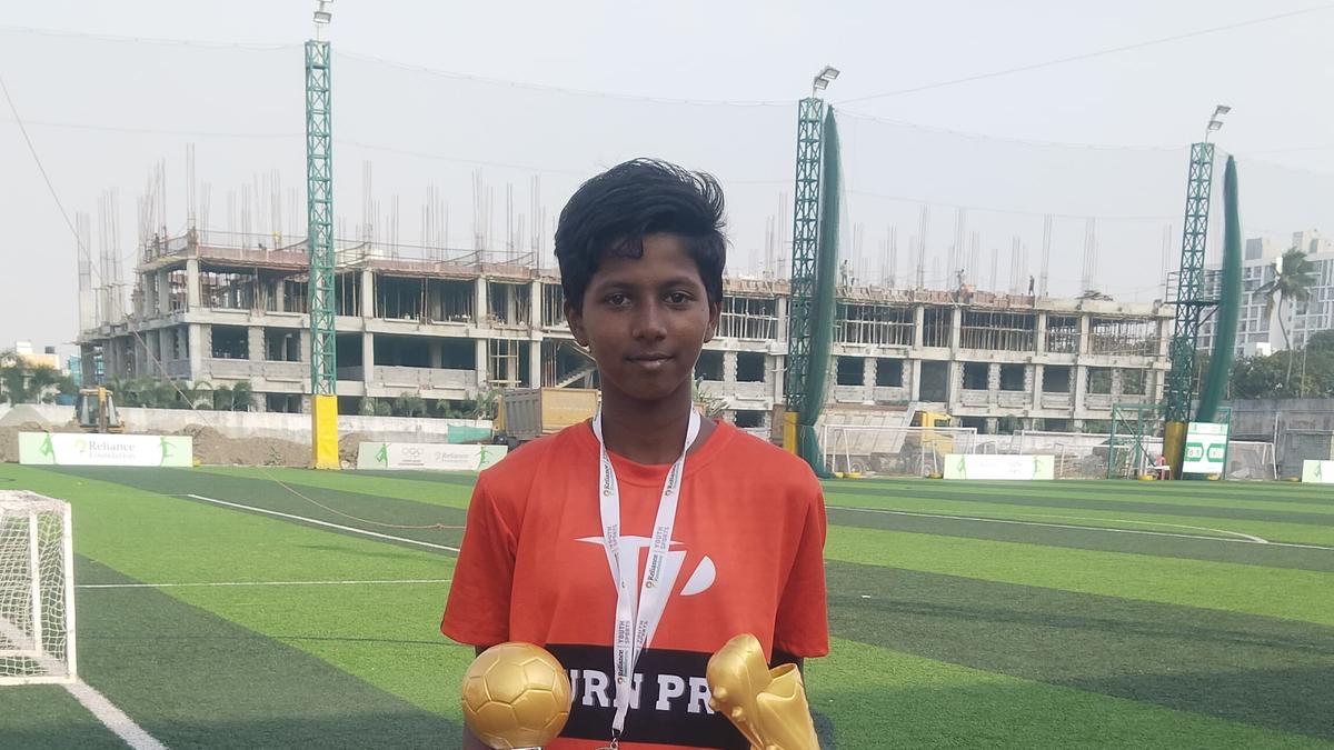 O futebol feminino indiano é a próxima grande esperança? A ascensão de Dharshini da pequena cidade de Mannargudi à grande liga