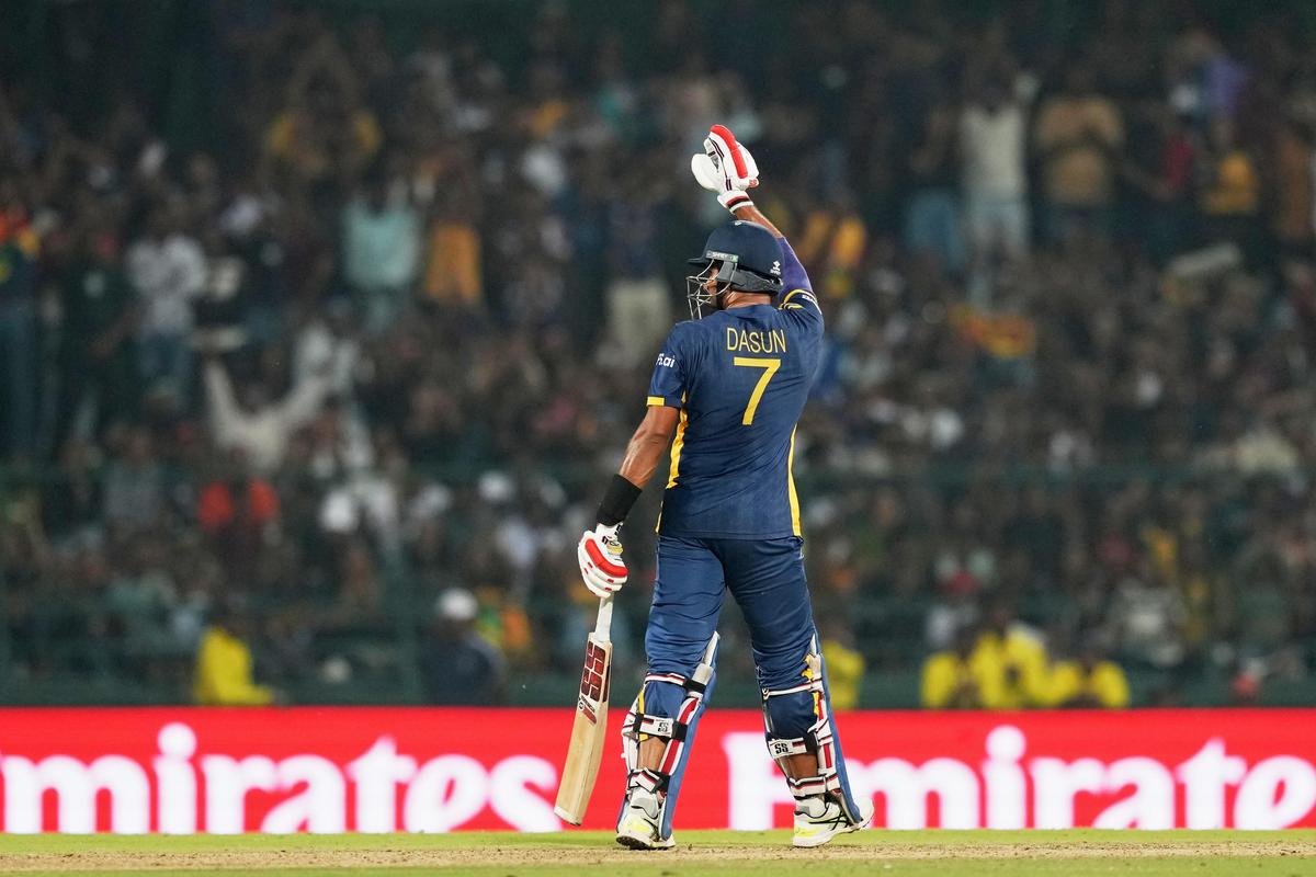 Even with three sixes off the final over, Shanaka could get Sri Lanka only to 207, but for the packed Pallekele Stadium, it was enough for a final hoorah.