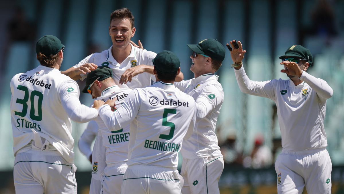 SA vs SL, Test 1: South Africa in control after Sri Lanka crashes to 42 all out on Day 2