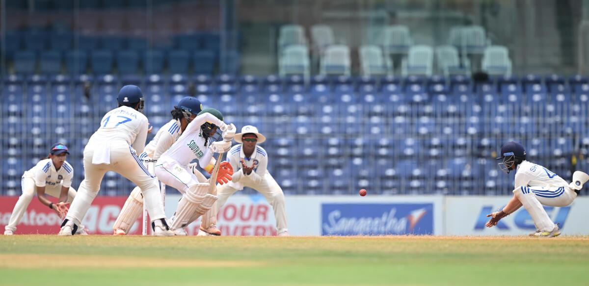 The Protean lower order improved remarkably, batting for a collective 21 overs in the second innings compared to a paltry 7.5 overs in the first.