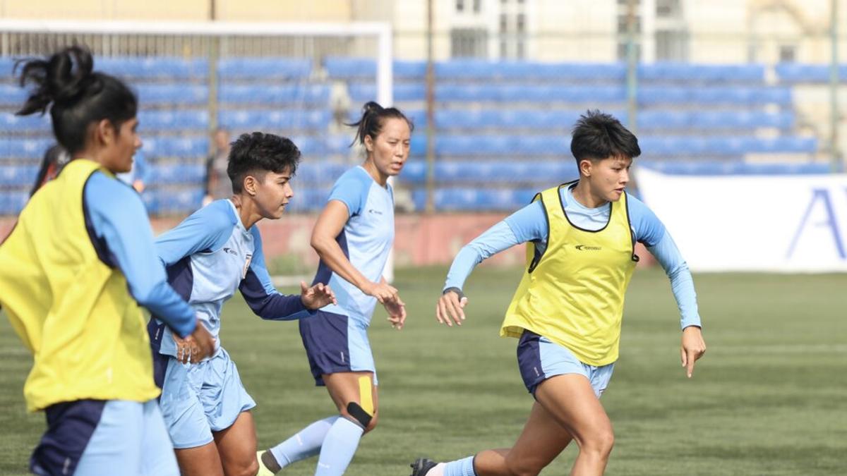 India Aims to Bounce Back Against Bangladesh in SAFF Women's Championship Final