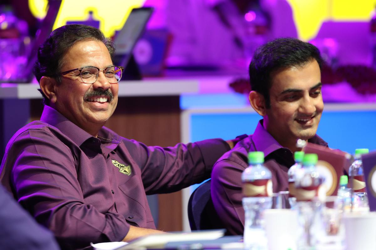 Venky Mysore and Gautam Gambhir  during the IPL Player auction