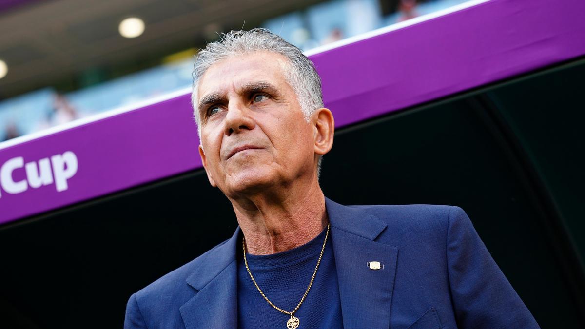 Le Ghana a nommé le légendaire sélectionneur iranien Carlos Queiroz comme entraîneur-chef de la Coupe du Monde de la FIFA 2026. Le Ghana a nommé le légendaire sélectionneur iranien Carlos Queiroz comme entraîneur-chef de la Coupe du Monde de la FIFA 2026.