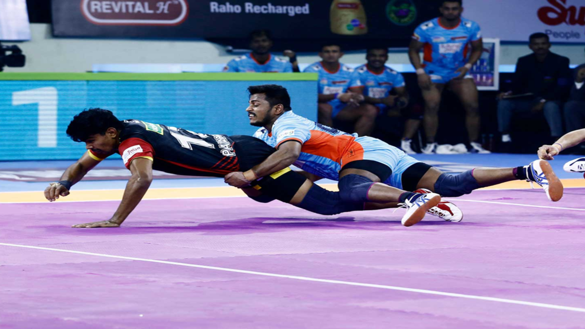 PKL 2019: Bengaluru Bulls beat Bengal Warriors, Jaipur Pink Panthers beat home side Patna Pirates