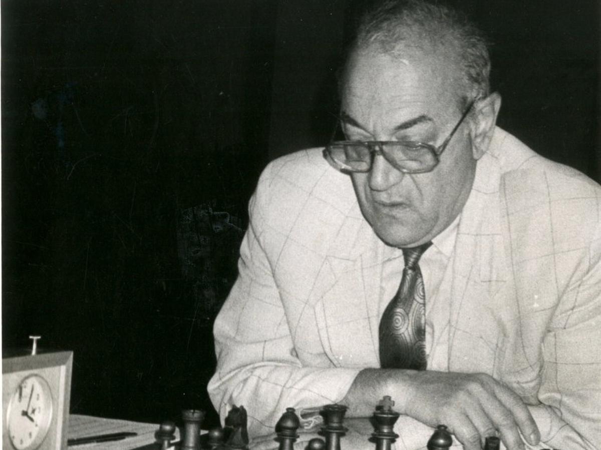 1978-KARPOV-VS.-KORTCHNOI - Play Chess with Friends