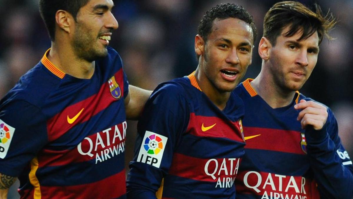 Barcelona squad tease Messi, Suarez and Neymar in rondo exercise ...