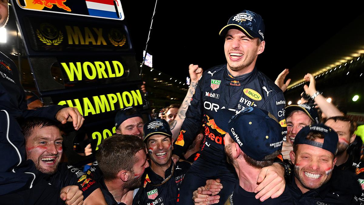 Motorsport in 2022: Verstappen prospers, Mercedes flops