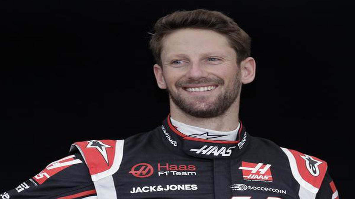 Romain Grosjean to test Hamilton's 2019 Mercedes at French GP circuit