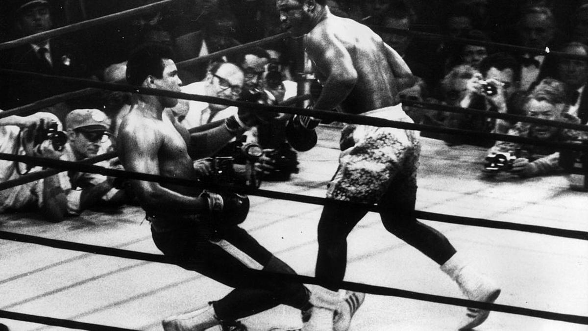 Boxing Hall Of Fame celebrates Ali-Frazier every day