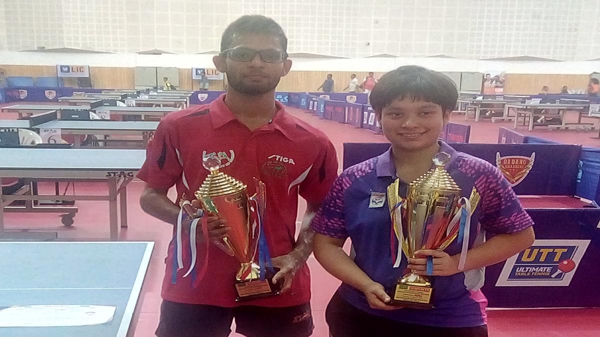 Manush, Prapti win junior boys' and girls' titles