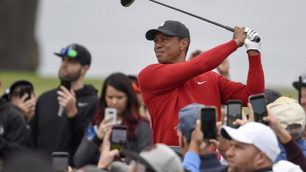 Tiger Woods weighs in on golf's distance dilemma