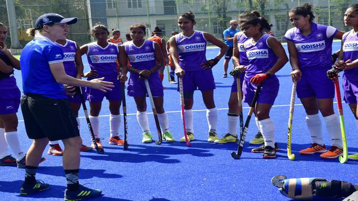 Indian hockey teams resume outdoor training