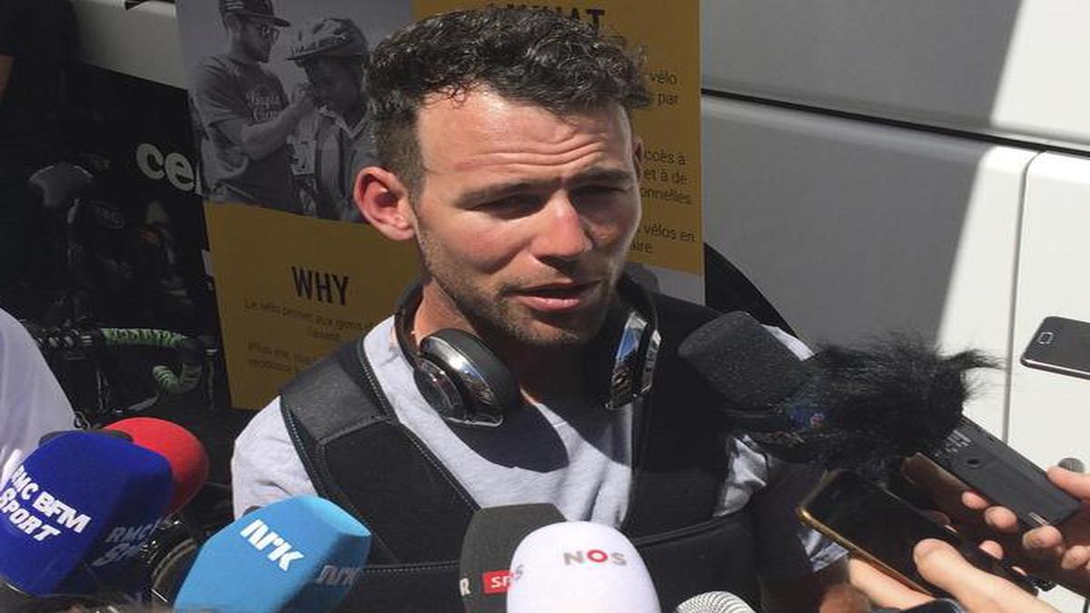 Tour de France: Cavendish left out of Bahrain McLaren squad