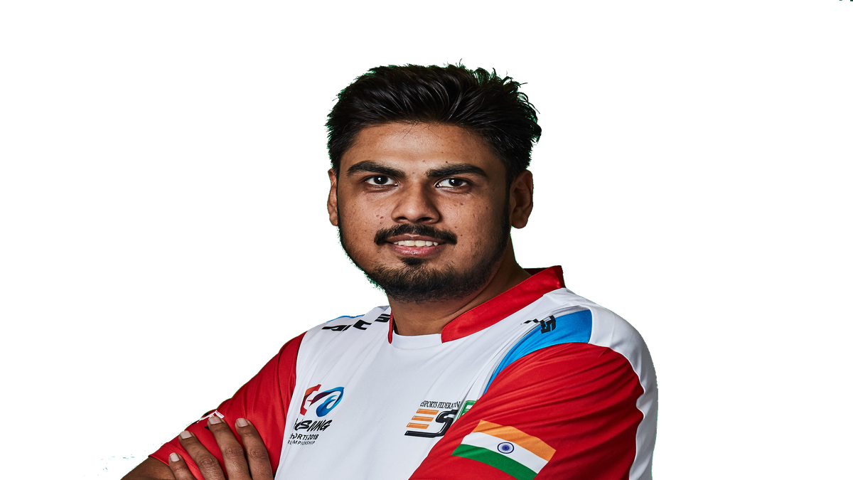 India's Abhinav Tejan reaches finals of Esports World Championship ...