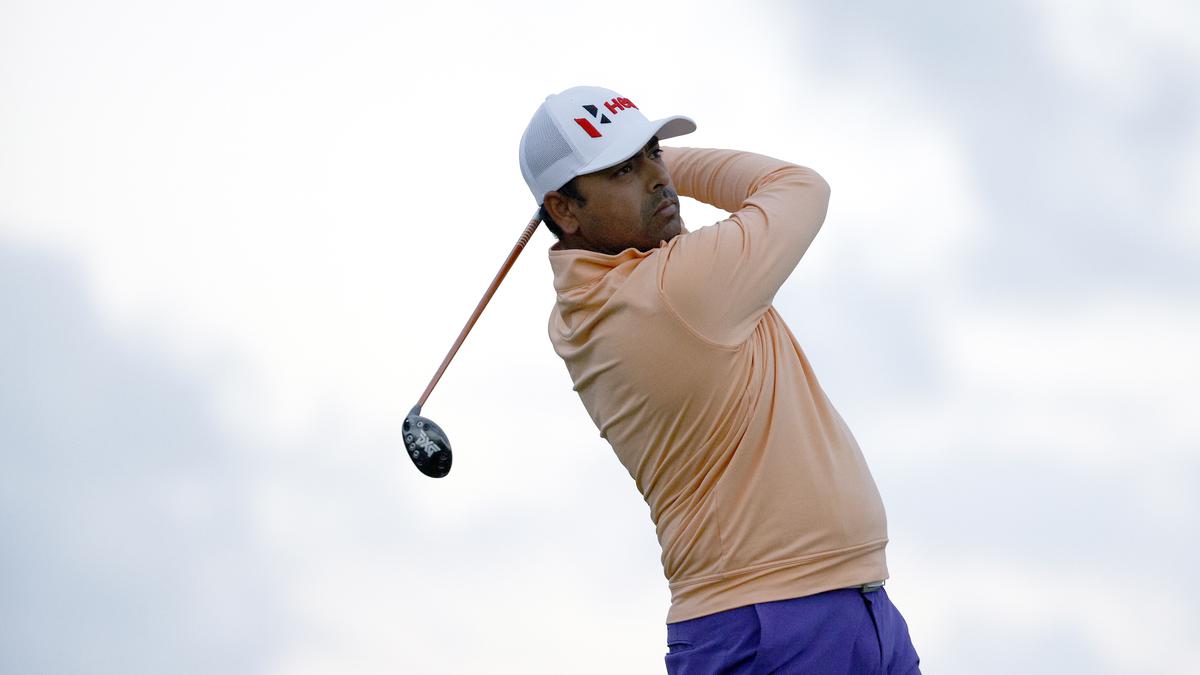 Anirban Lahiri opens with 69 as Cantlay leads in California