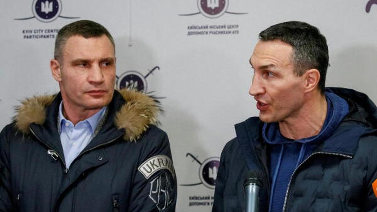 Klitschko brothers say Ukraine won't surrender, tell Russia to "stop this mad war"