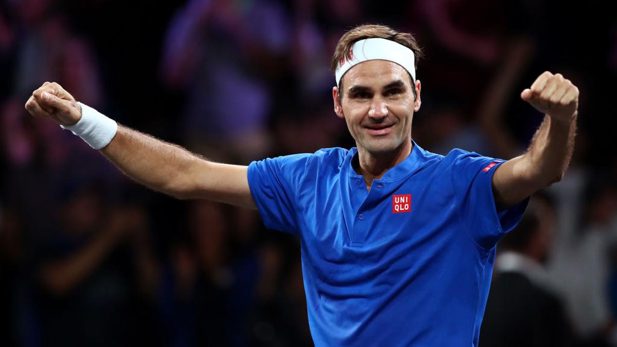 Laver Cup: Federer battles past Isner to save Europe