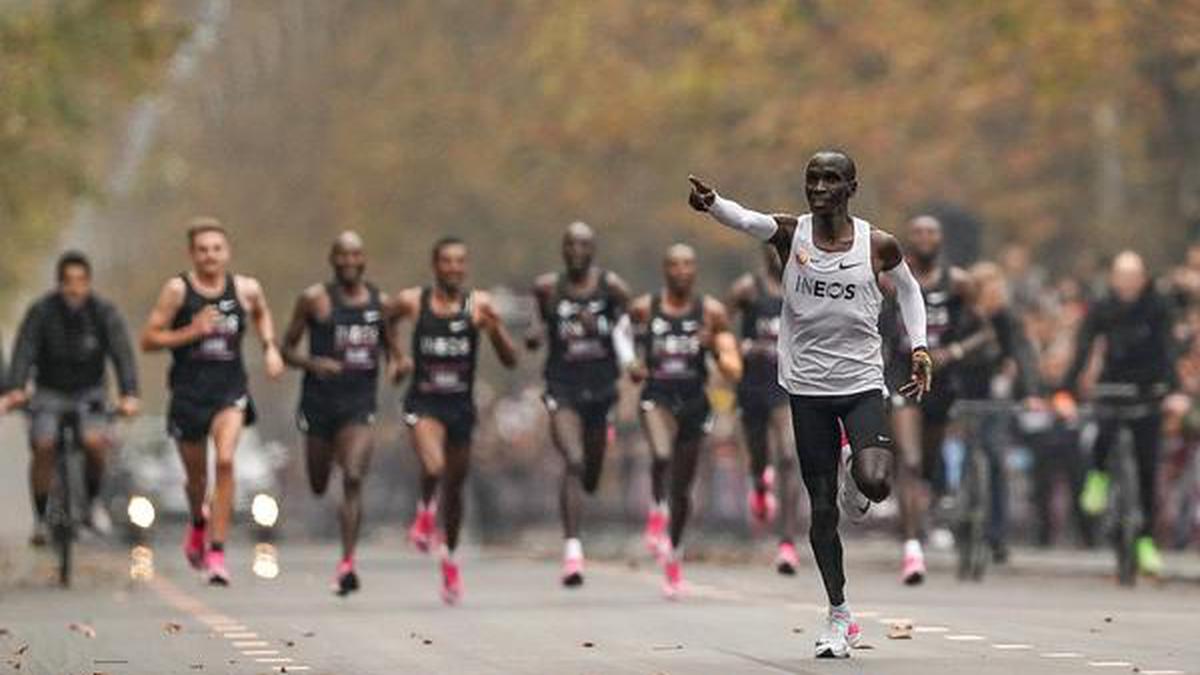 Eliud Kipchoge and Dalilah Muhammad named athletes of the year