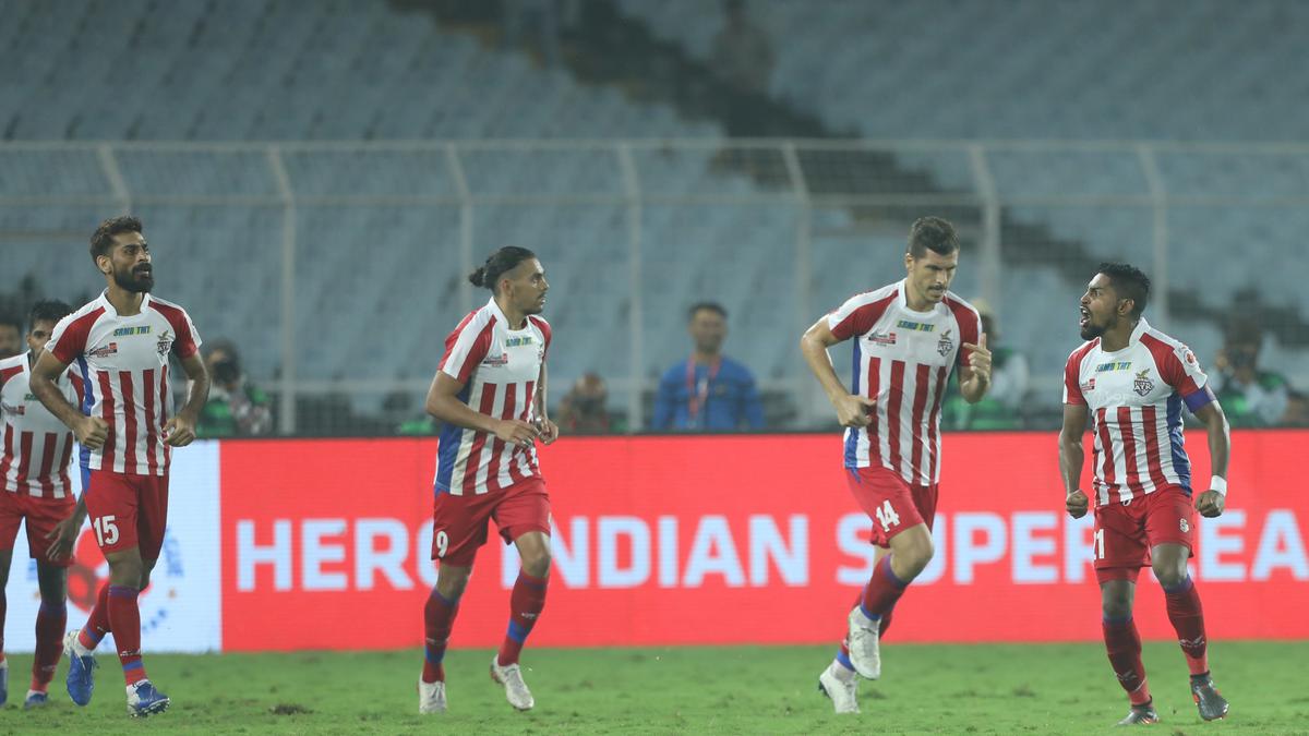 ISL 2019: ATK downs Bengaluru FC 1-0 to top table - as it happened